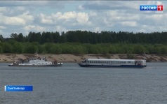 В Сыктывкаре временно прекращается движение теплохода "Лая" на двух речных маршрутах