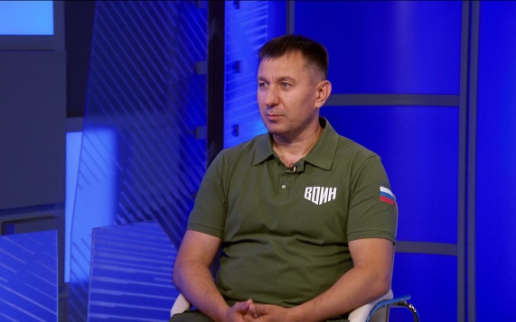 Смены "Время юных героев" продолжаются в Благовещенске:  интервью с руководителем военно-патриотической программы А. Медведевым