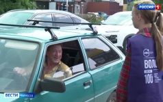 Волонтеры на АЗС: почему их помощь все еще нужна