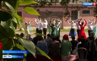 «Эту традицию отправим на всю страну»: в Городе юности особенных пациентов лечат танцами и песнями