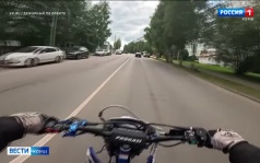 9-летняя велосипедистка попала под машину в Сыктывкаре