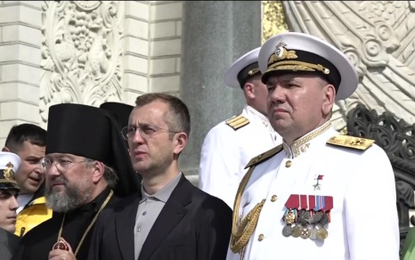 Торжественный молебен провели сегодня в Главном храме Военно-морского флота - Никольском соборе в Кронштадте