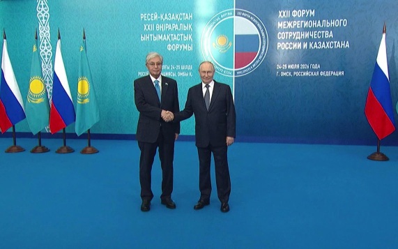 Владимир Путин и Касым-Жомарт Токаев встретились в Омске