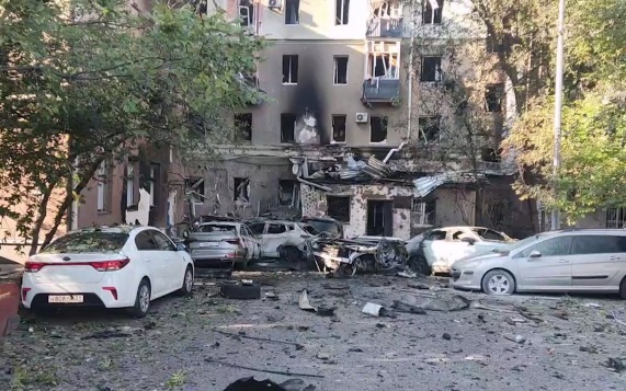 При ночных ударах по Белгороду ранения получили 13 человек