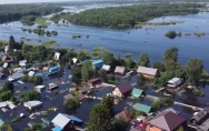 Режим ЧС в Тюмени: аномальный летний паводок привел к рекордным уровням воды в реке Туре