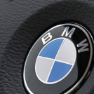 Реклама в BMW – навязанный сервис или дальновидность?