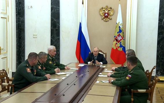 Сформирован новый род войск: Путин назначил руководителей в Минобороны