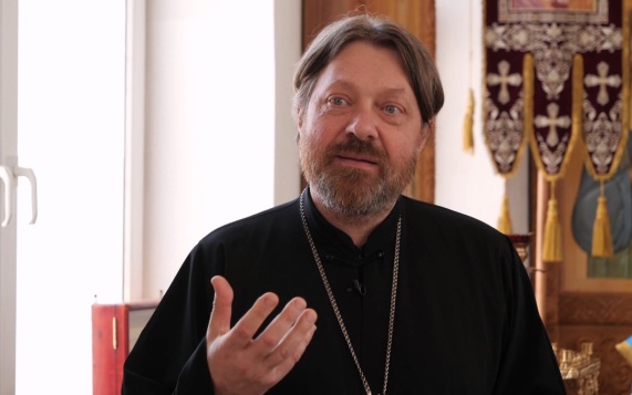Дежурный священник. Протоиерей Алексей Куренков