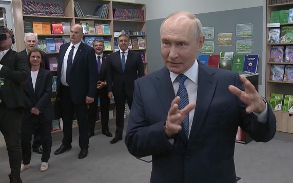 Путин провёл в Новосибирске заседание Совета по науке и образованию