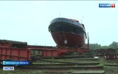 В Рыбинске спущен на воду ледокольный буксир "Нарвская застава" для работы на Неве