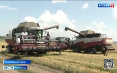 Сотрудники МЧС напомнили белгородским аграриям правила безопасности в уборочную страду