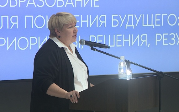 Развитие образовательной среды Волгоградской области обсудили на педагогическом совещании