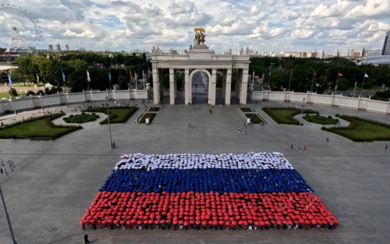 22 августа - День государственного флага: как Россия отмечает праздник