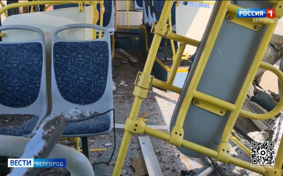 При атаке вражеского БПЛА на пассажирский автобус в Дубовом пострадали четыре человека