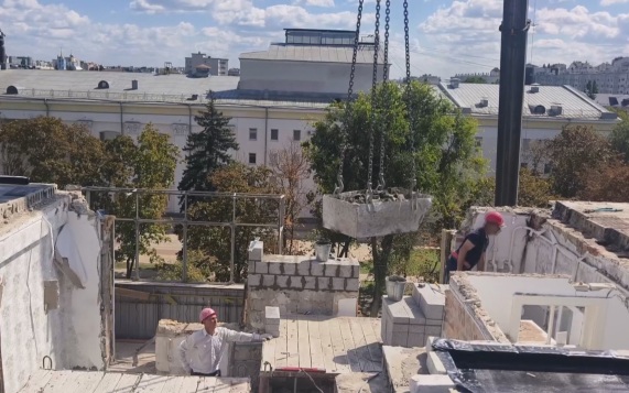 В Белгороде за неделю восстановили 42 жилых объекта