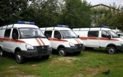 Три новых автомобиля первой помощи поступили в Амурский центр ГЗ и ПБ