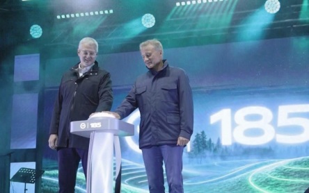 На берегу Култучного озера открыли современное пространство для отдыха с панорамным пирсом