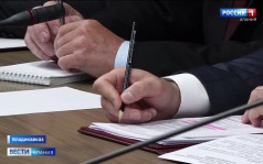 Аппаратное совещание: подготовка к траурным мероприятиям в Беслане, ситуация с топливом, подготовка к зиме