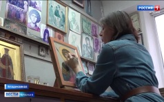 Иконописец Оллана Айларова создала 50 икон для храмов Северной Осетии