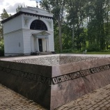 Прибалтийские вандалы взялись за памятники Российской империи