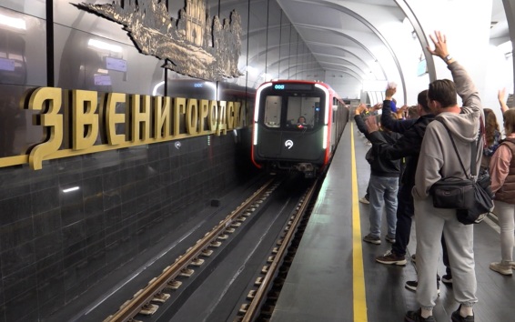 Москва: День города – подарки, традиции и вклад в оборону