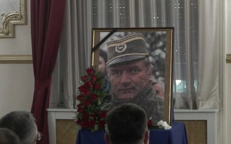 Прощание с генералом Младичем в Белграде