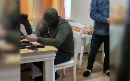 В Крыму по подозрению в госизмене задержаны трое местных жителей