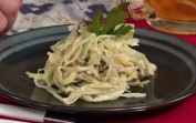 Закуска из капусты и картофельные булочки