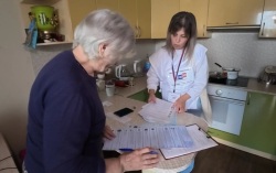 Амурчане приглашают избирательную комиссию домой для тайного голосования