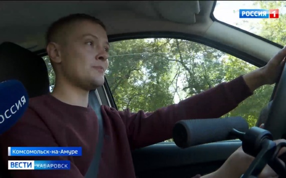 Шаг к обычной жизни: бойцы СВО после тяжёлых ранений сдали экзамен на права в Городе юности