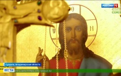 Патриарх Кирилл освящает Сретенский храм в древнем монастыре Суздаля