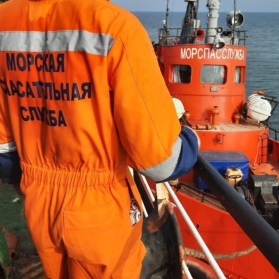 Операция спасения: в Тихом океане ищут пропавших моряков