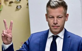 Премьер-министру Венгрии грозит до двух лет тюрьмы по делу о краже мобильного телефона