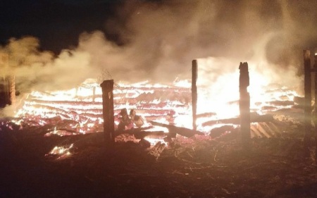 Пожар в селе Актаюж Килемарского округа нанёс ущерб площади в 100 квадратных метров