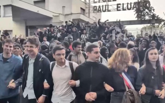 Европа охвачена протестами, пока Брюссель сокращает помощь Киеву