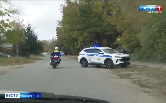 «Ответственность всё равно настигнет»: погоню за подростками на мопедах устроили в Березовке