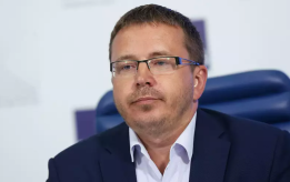 Тот, кто должен водить в очках, без них не имеет права управления