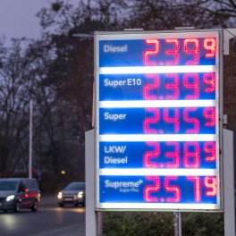 Еврокомиссар Дан Йоргенсен: высвобождение стратегических запасов нефти возможно