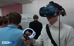 Определиться с профессией курским школьникам помогали на выставке достижений средних профессиональных образовательных организаций