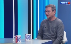 Интервью. Павел Акинин о «Женитьбе Бальзаминова»: взгляд режиссёра кукольного театра на бессмертную классику