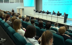 "За руку в профессию": в Приамурье внедряют всероссийскую практику наставничества для молодых врачей