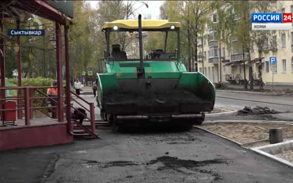 В Сыктывкаре продолжается ремонт дорог