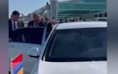 Владимир Путин начал двухдневный визит в Туркменистан