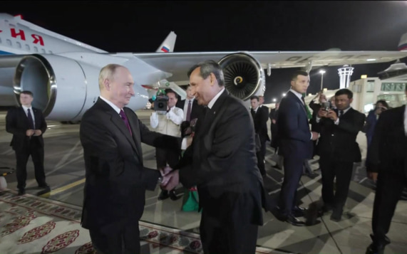 Путин в Туркменистане: саммит СНГ, экология Каспия и переговоры с лидерами региона