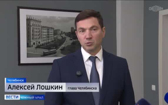 В Челябинске усилят уборку опавшей листвы