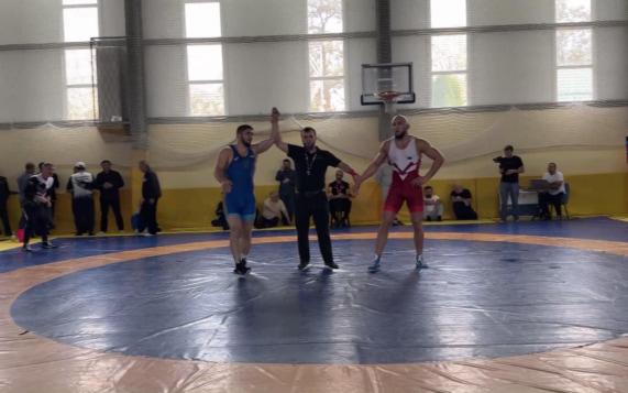 "Русский танк" в деле: Садулаев завоевал путёвку на чемпионат мира