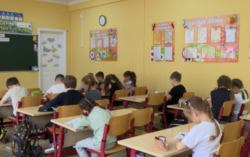 Поддержка для родителей: как нацпроект "Семья" сделал продлёнку в Приамурье бесплатной