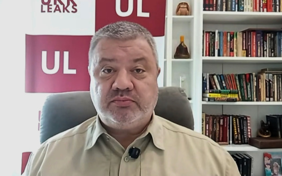 Основатель проекта "Укрликс" оценил вероятность смещения Владимира Зеленского силами внутренней оппозиции