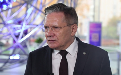 Алексей Лихачев: "Росатом" только что подписал с индонезийскими коллегами договор о поставке плавучих энергоблоков