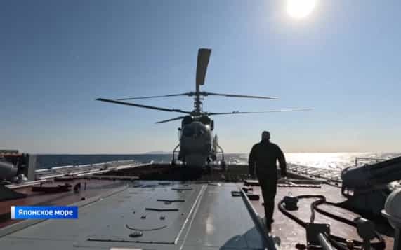Военно-морские силы РФ и Индии отразили атаки БПЛА и террористов в Японском море